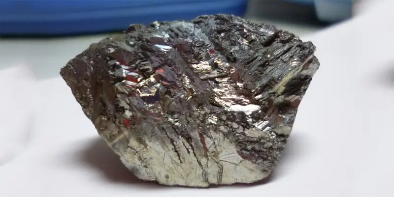MinesHocine's tweet photo. معدن الأنتيموان (Antimoine)

المصدر الوحيد لصناعة "كُحل الزينة الطبيعي" 👇

يتواجد بكميات قليلة متمركزة في شمال شرق الجزائر
_ جبل الحميمات: عين بابوش بأم البواقي
_الناظور نبايل بڨالمة
_عين الكرمة لقسنطينة
#المناجم https://t.co/OLHDUnHJu1