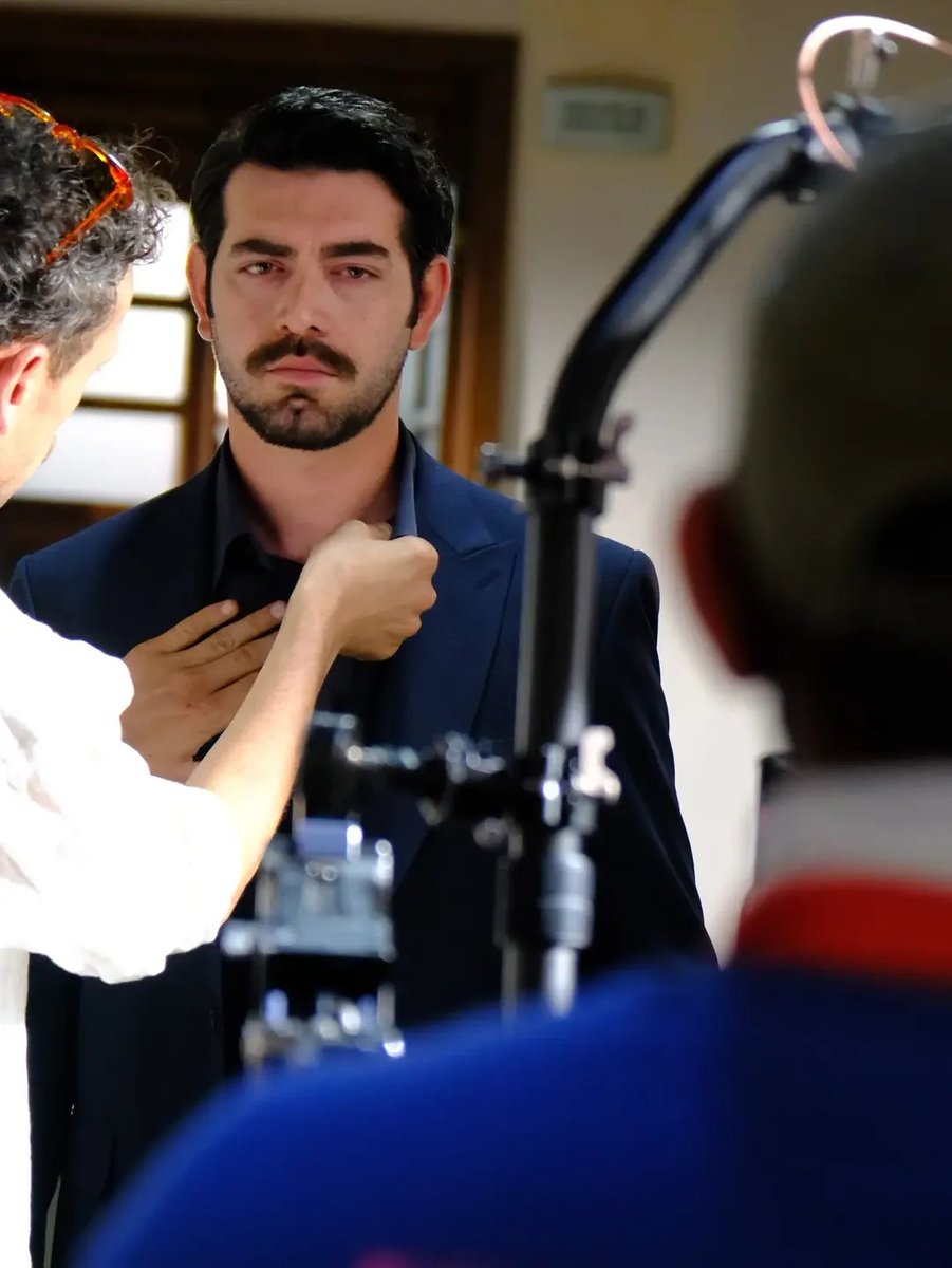 norskazm's tweet photo. 🤍🎬💫سرحات آغا 
🤏🏻☺

#BarışBaktaş #Serhat #BabamınDamadı https://t.co/UZbnPeC9es