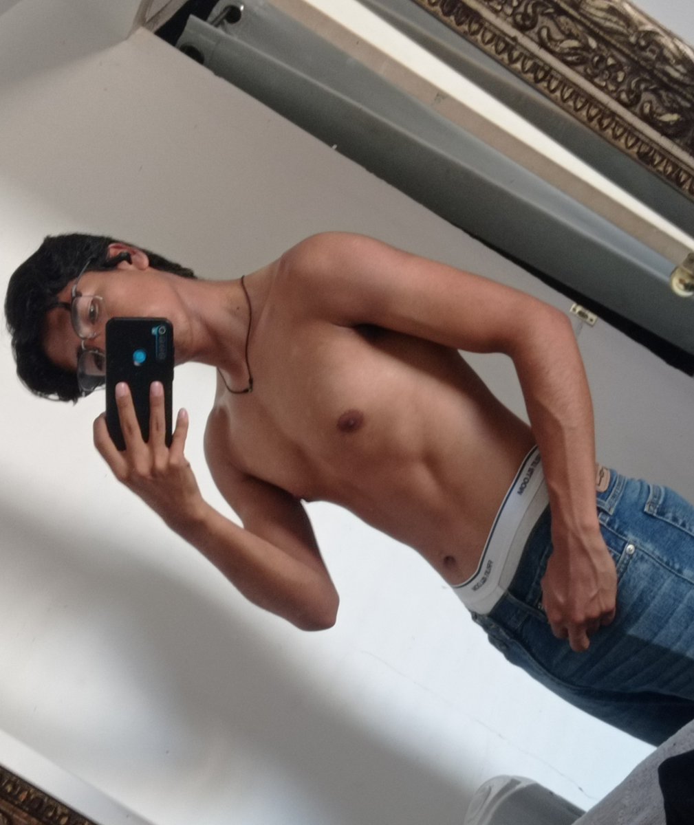 ITS_ale123's tweet photo. Flako como te gustan bb😉 https://t.co/rez8WIoniR