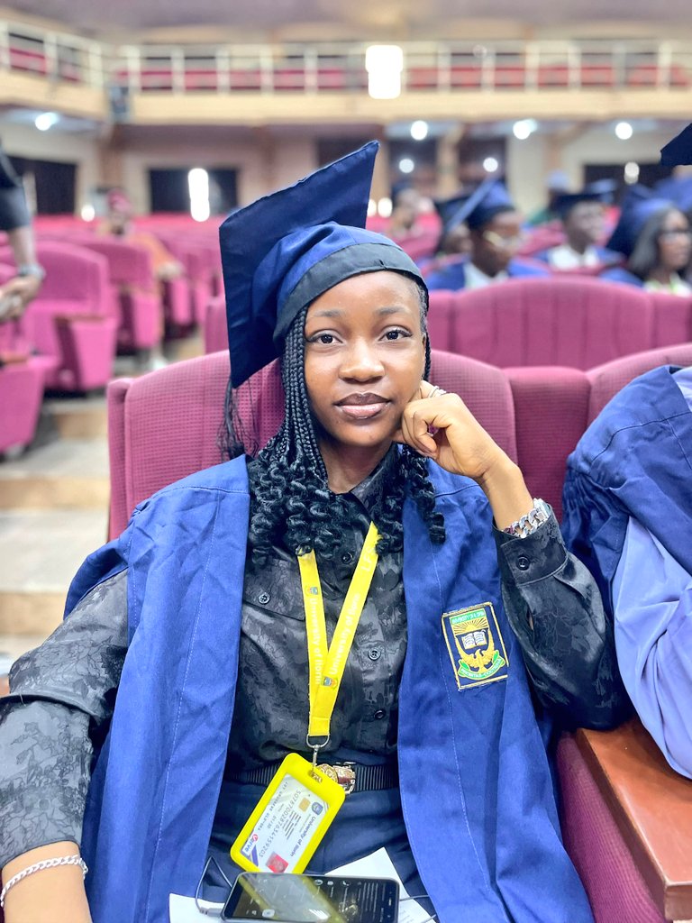 ITgirlsince_06's tweet photo. Officially inaugurated as a Senator representing the faculty of Life Sciences at the Students' Union Senate Council.
The 13th Assembly!

God did!
May God grant us the wisdom to serve effectively, Amen.🤍

Unto greatness! https://t.co/ibl9PU9NND