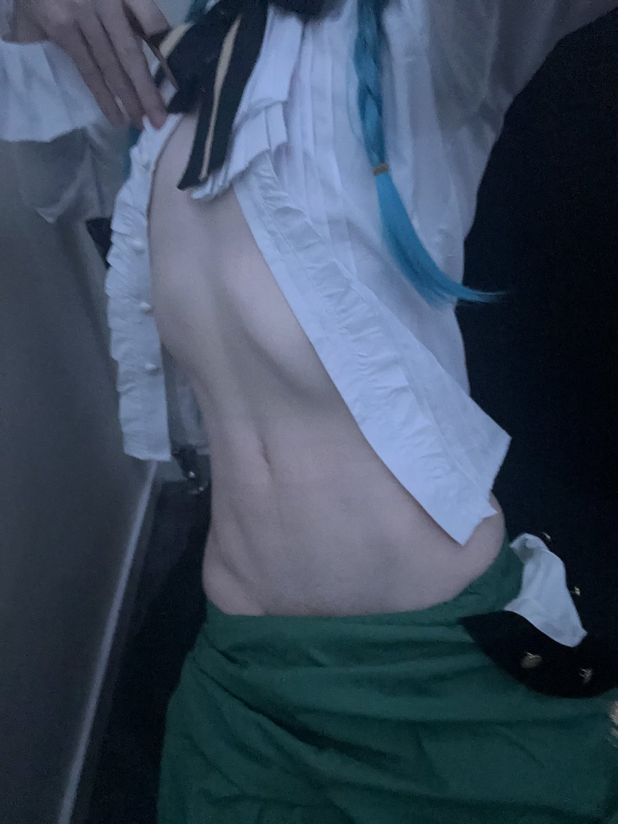 _Mono_cos's tweet photo. venti tummy as promised https://t.co/QJhmcLZtbH