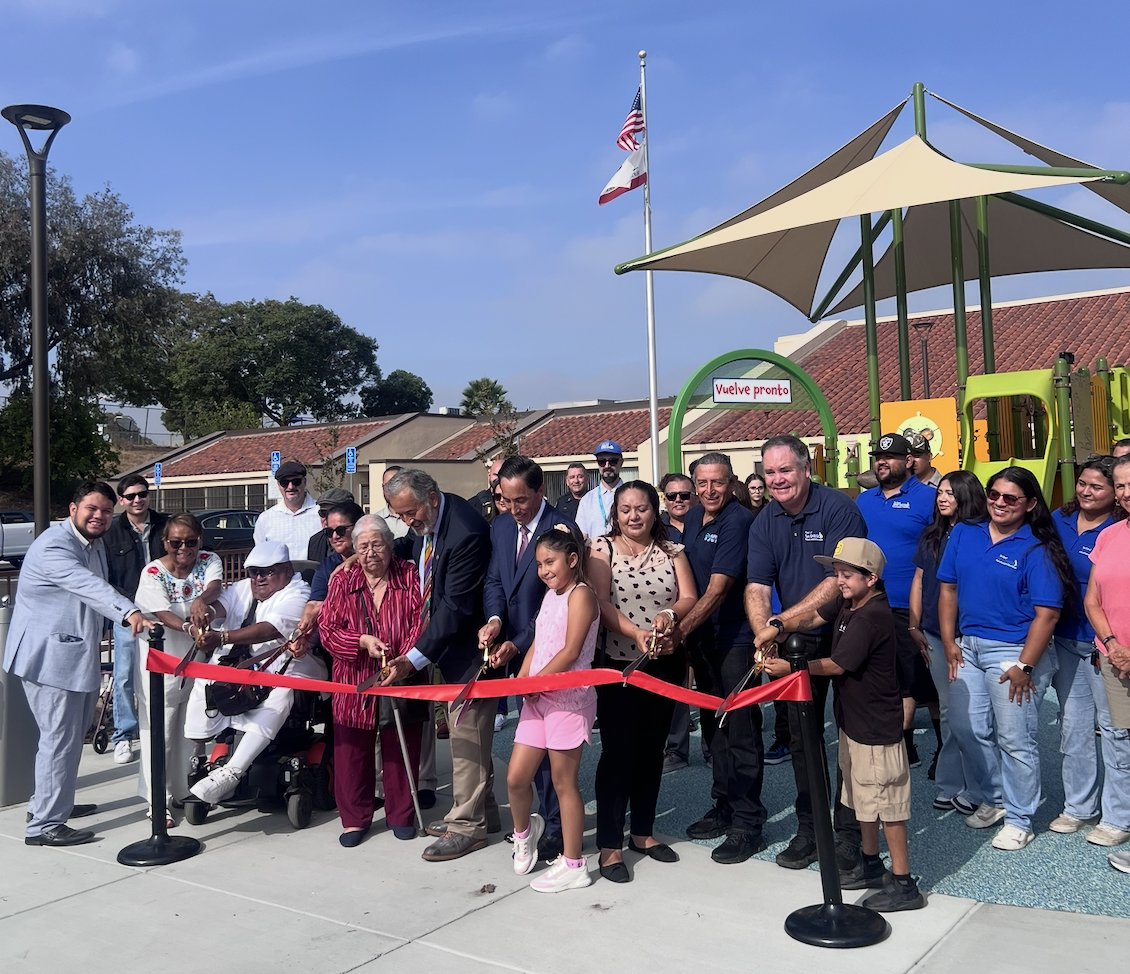 MayorToddGloria's tweet photo. San Ysidro's Community Activity Center is back!

Thanks to a $5.8 million investment by @CityofSanDiego and support from @RepJuanVargas, the center now features a new playground, sports court, improved accessibility, and upgraded amenities.

#ForAllofUs https://t.co/nO5HrxYqM6
