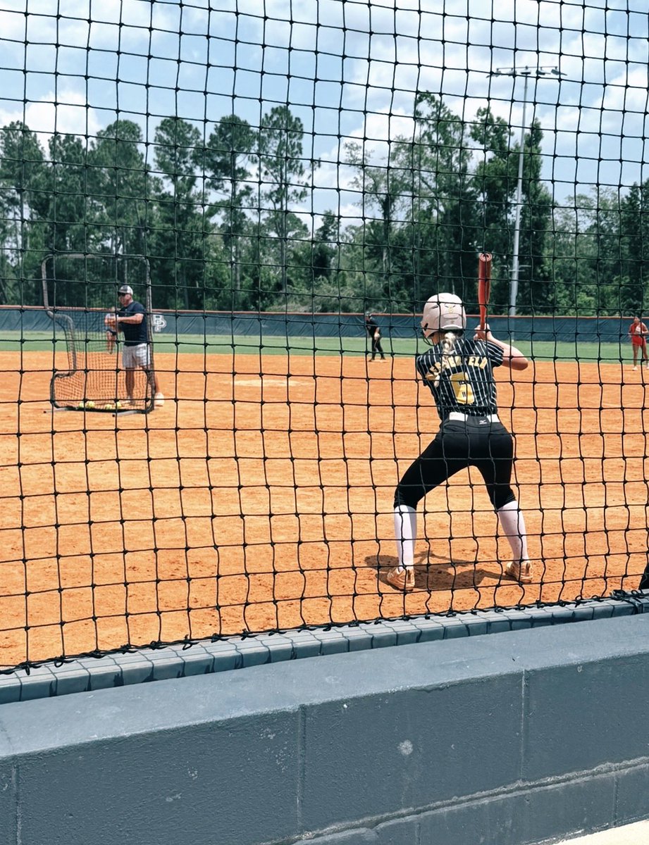Loreli_6's tweet photo. Thank you to all of the coaches and staff at @bpcuathletics for hosting such a great softball camp! I had an amazing time competing, learning, and getting to experience your program. I’m grateful to have received valuable instruction, and meet so many great athletes. Thank you for investing your time in us and making it such a positive experience!
#brewtonparker #softball #softballcamp #collegesoftball #uncommitted #studentathlete 
@PrepSoftball @LineDsoftball @SoftbalAmerica @SoftballPortal @D1Softball1 @MasonSoftball @GSAthletics_SB @UGASoftball @bpcuathletics @Keiser_Softball