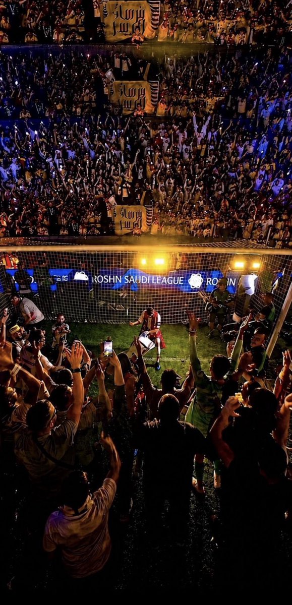 NFC_9900's tweet photo. @aawsat_spt يالطواقي
يالبقرديه 

  ( متّعوا انظاركم 💛💙 ) https://t.co/tpbGtrpZ1O