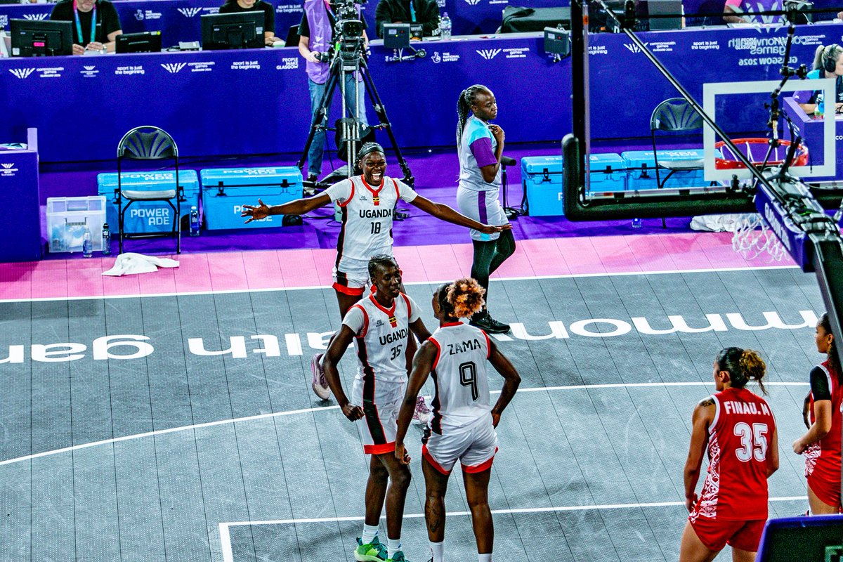 zama869's tweet photo. Thank you for the win tonight oh God. Continue to fight this battle with us 🙏🏾.
All the Glory and honor goes back to you.
Only the semi finals 🇺🇬🏀🔥🙏🏾 https://t.co/eEBwL3Kfio
