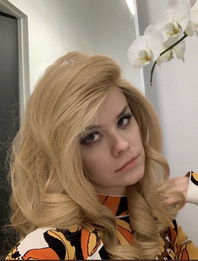 MaryShelleyStepOnMe tweet media
