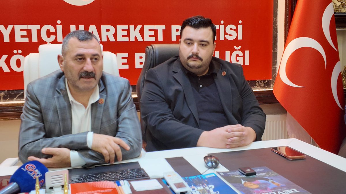 MHP__Karakopru's tweet photo. Birlik ve beraberlik içerisinde çalışmalarımıza aralıksız devam ediyoruz.

​İl Başkanımız Sayın Osman MUTLU liderliğinde; İl Yönetim Kurulu Üyelerimiz, İlçe Başkanımız Sayın Mehmet Murat TOPAL ve İlçe Yönetim Kurulu Üyelerimizin hazır bulunduğu haftalık yönetim kurulu toplantımızı tamamladık.

​İlimizin ve ilçemizin geleceğine yön verecek gündem maddelerini değerlendirdiğimiz toplantıda alınan kararların memleketimize ve teşkilatımıza hayırlı olmasını dileriz.