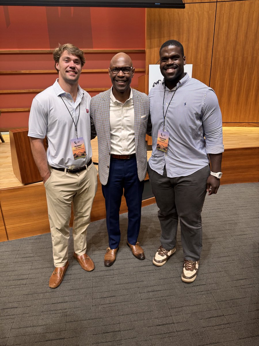 HSC__FOOTBALL's tweet photo. Proud to see Hampden-Sydney represented at the Campbell Trophy Summit in Palo Alto alongside Robert Class '26, Michael Harris '22, and Dr. Chris Howard, former Hampden-Sydney College President and Campbell Trophy recipient. @NFFNetwork @HSCathletics @HSC1776 https://t.co/Y6Ub0l2DxQ