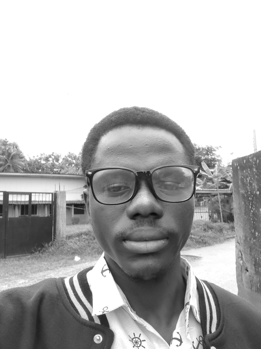 PheonixGFX_'s tweet photo. I don forget say I get this app for phone sef https://t.co/LwkGqVFs02