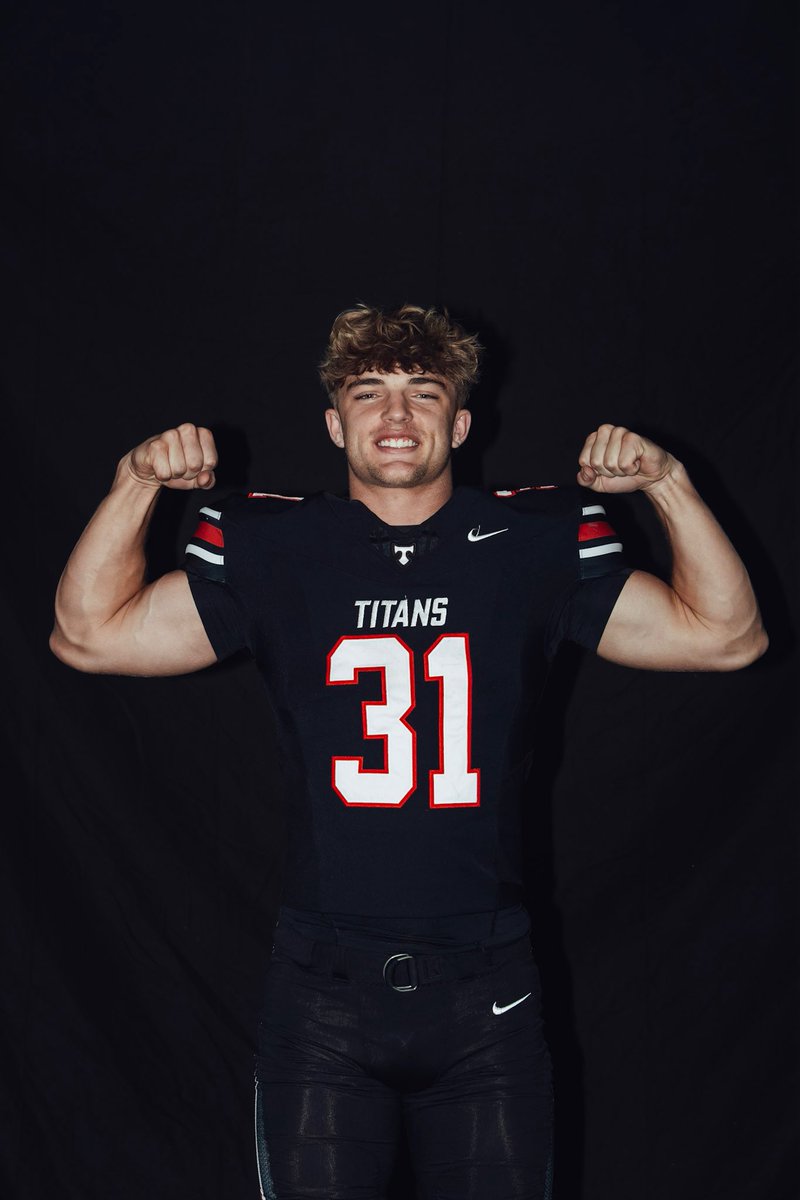 PCantin2027's tweet photo. Senior season… 🏈 
@CoachDaniels06 @RecruitNE_GA @RecruitNorthFB @UGARB31 https://t.co/SSM3HWkztb