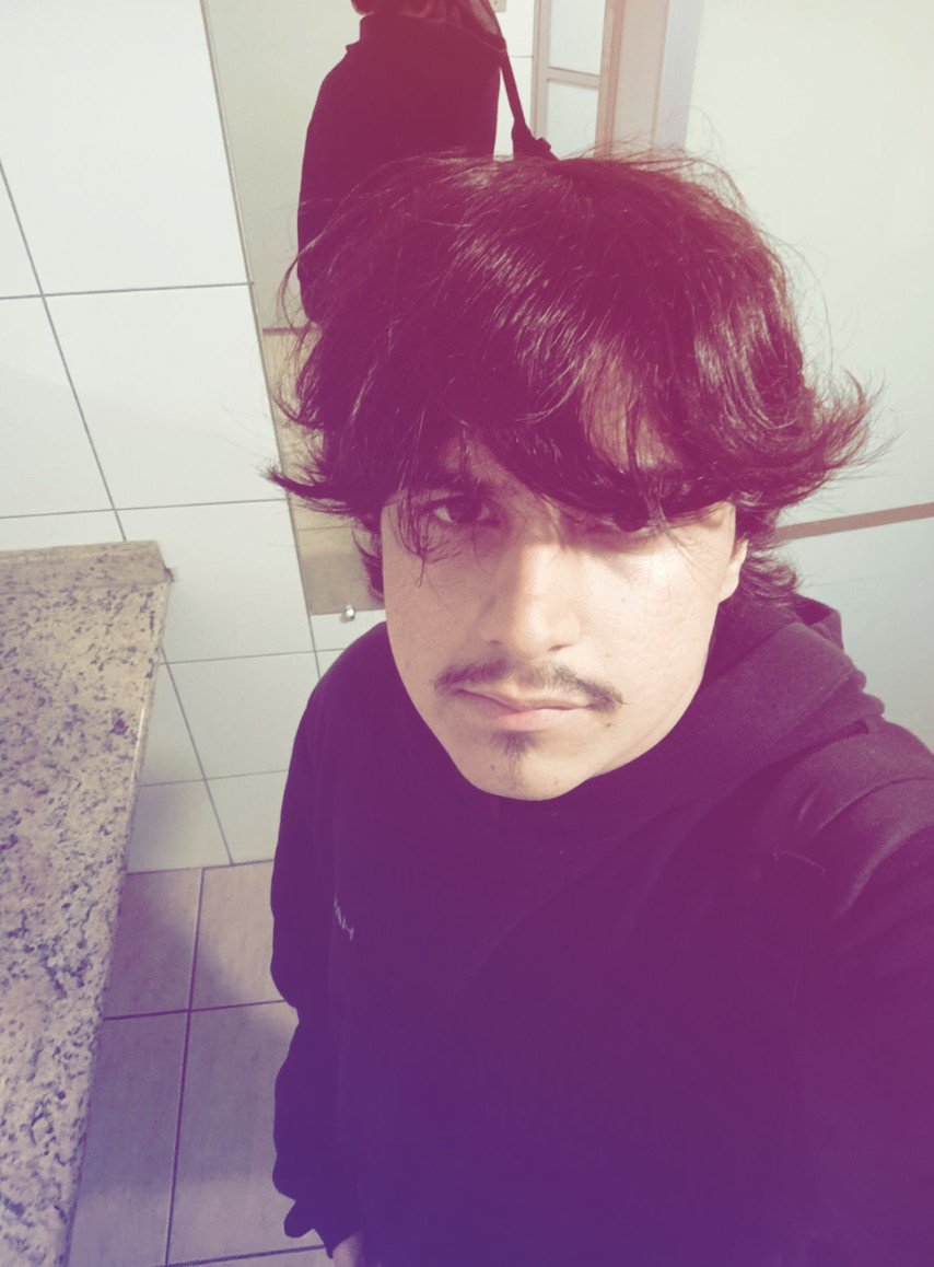 fabbinnn's tweet photo. user vs letterboxd

queria ter um top 4 mais bonitinho performático ...... https://t.co/PzYE0pkazC