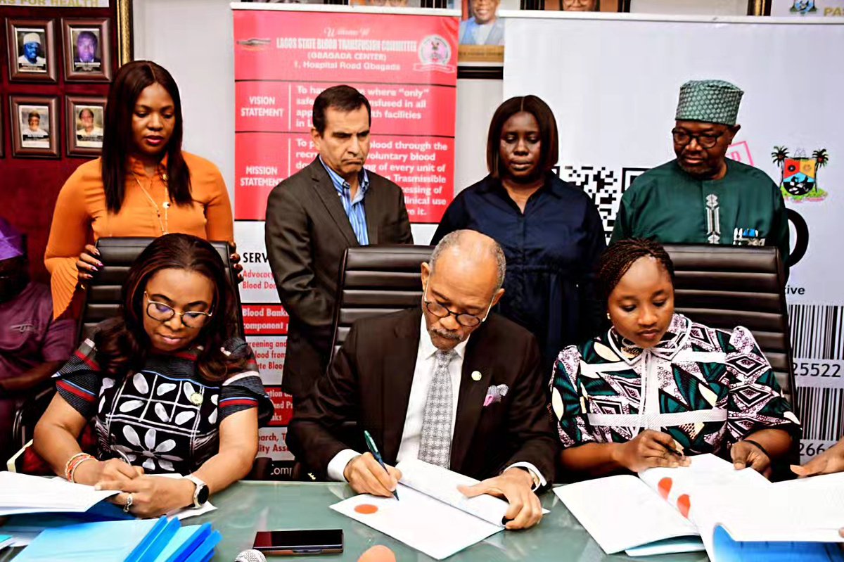 LSMOH's tweet photo. LAGOS SIGNS FIVE-YEAR BLOOD SCREENING CONCESSION TO DEEPEN SAFE BLOOD SUPPLY*

...Partners with private concessionaires, Roche Products Ltd to standardise screening across public hospitals

Read more... https://t.co/zwFASoxZSw https://t.co/NDRH1zkbBA