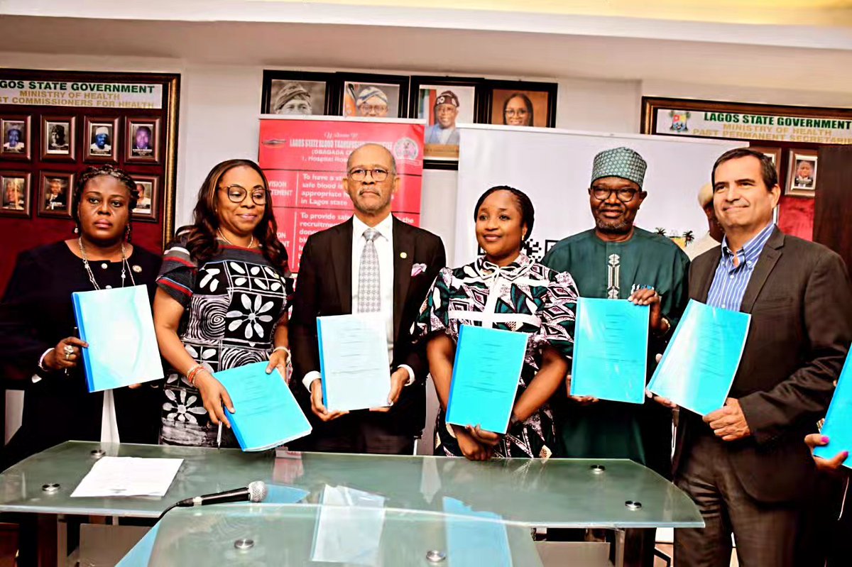 LSMOH's tweet photo. LAGOS SIGNS FIVE-YEAR BLOOD SCREENING CONCESSION TO DEEPEN SAFE BLOOD SUPPLY*

...Partners with private concessionaires, Roche Products Ltd to standardise screening across public hospitals

Read more... https://t.co/zwFASoxZSw https://t.co/NDRH1zkbBA