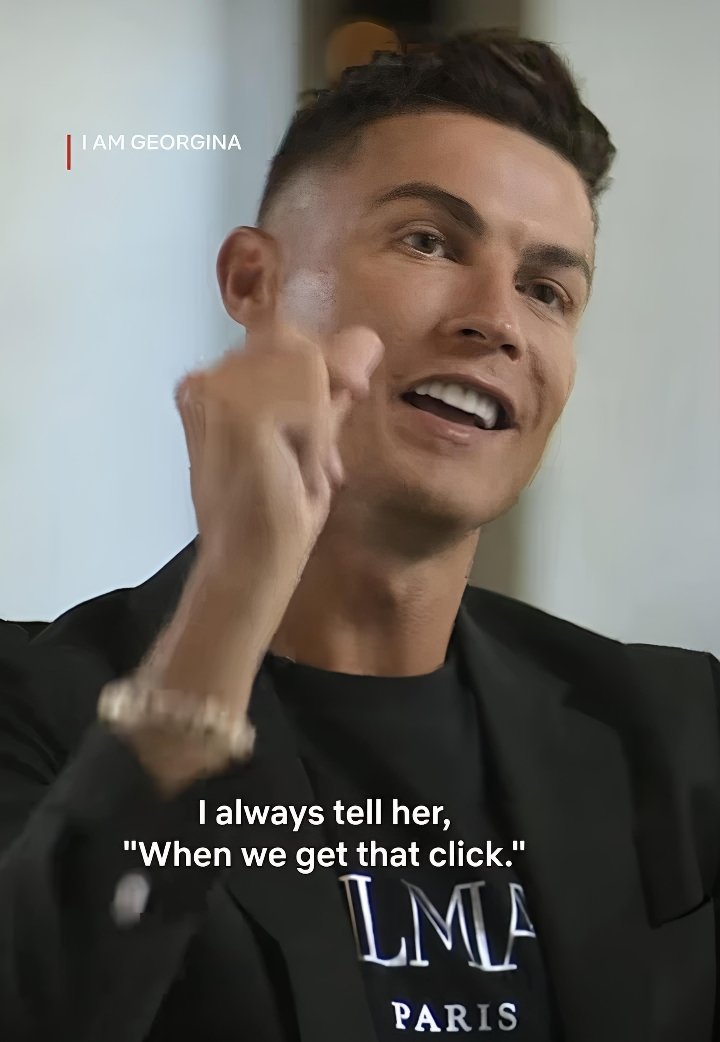 TeamCRonaldo's tweet photo. 🚨 𝗗𝗜𝗗 𝗬𝗢𝗨 𝗞𝗡𝗢𝗪: Cristiano Ronaldo had zero plans to propose to Georgina the night he finally did. 💍

​For years, he told the world he was waiting for the "click" but when the moment finally came, it wasn't his idea. It was his daughters’ 

“I am not a romantic guy. My daughters urged me to propose to Georgina. I wasn't planning for it that night but it just felt right.”

Seems like the “click” will take place this week. 👰