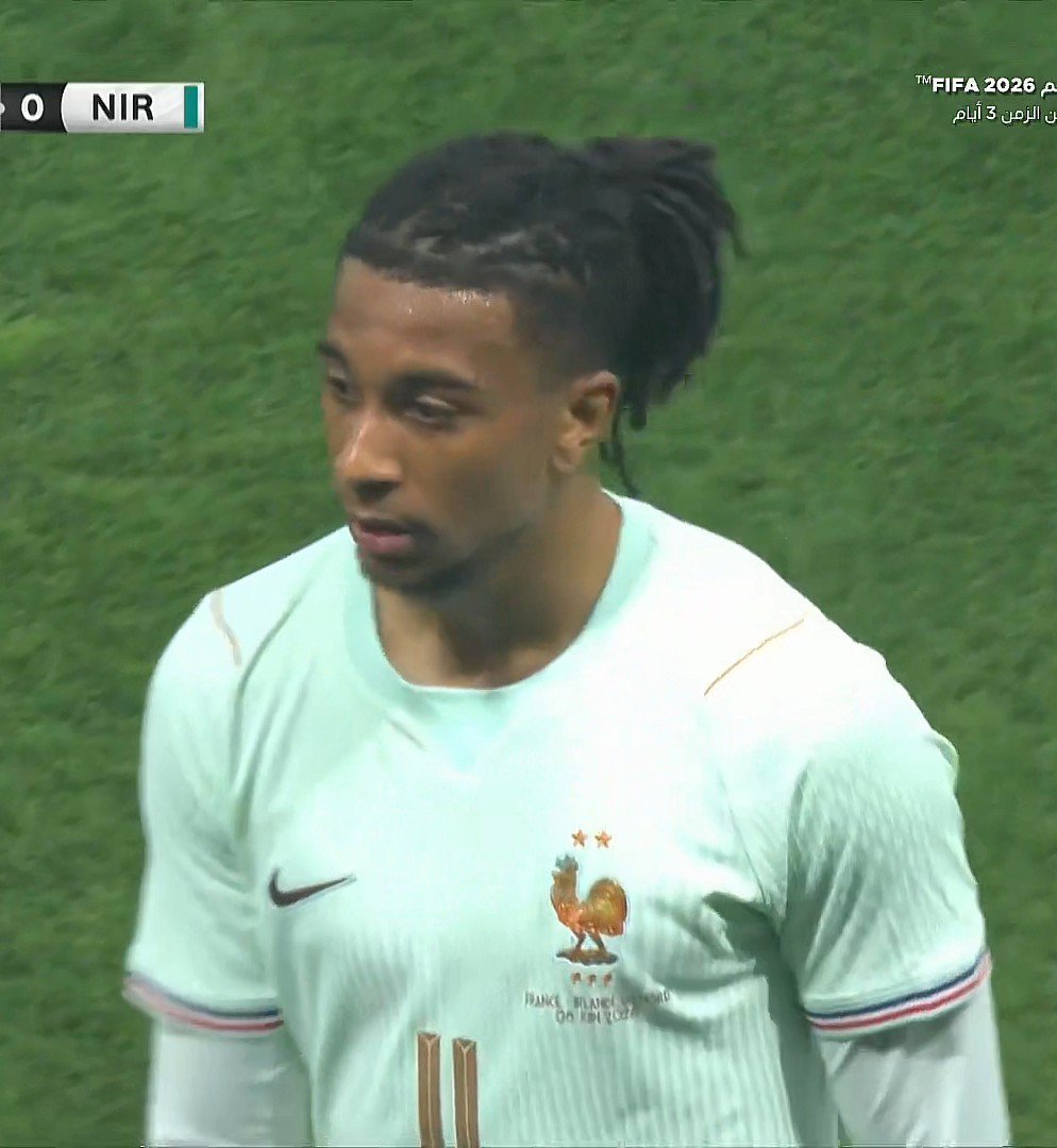 remsbot's tweet photo. i refuse to let anyone forget how insanely gorgeous he looked during the france vs ireland world cup qualifier https://t.co/jeM0HsgkZD