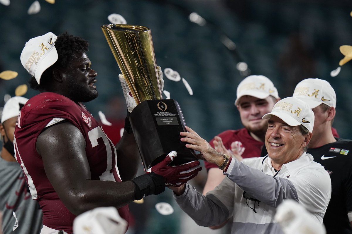 Recruits Bama tweet media