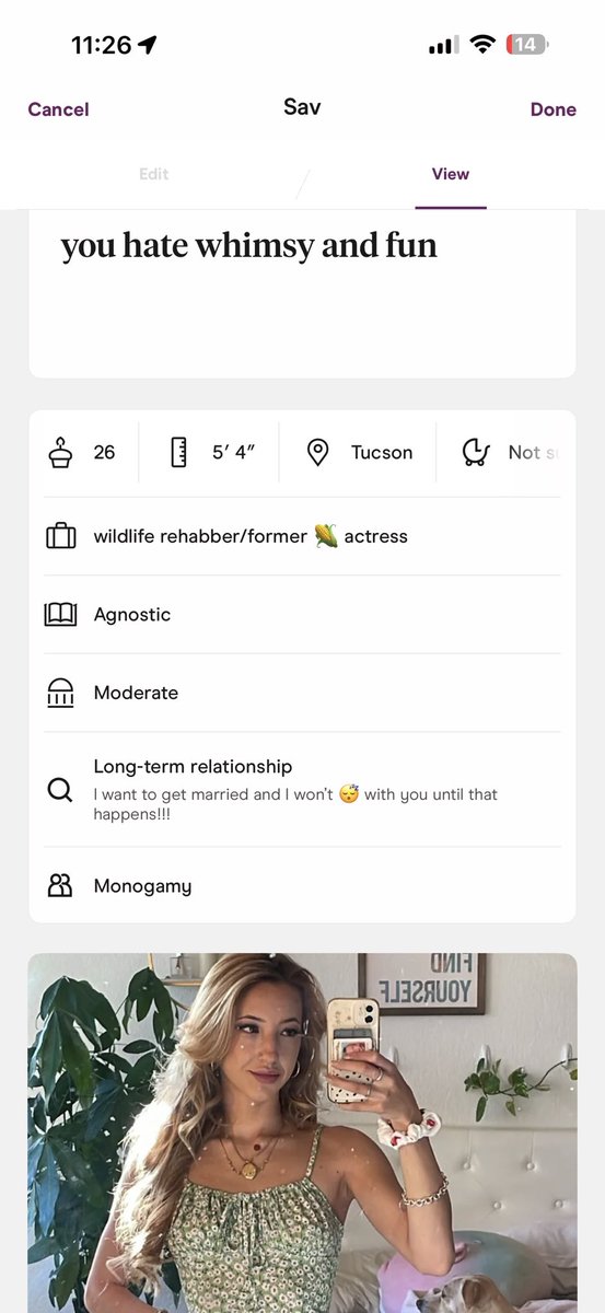 shawzsav's tweet photo. would u swipe right?  dating is so hard https://t.co/OInpeBnL7S
