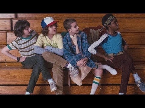 upsidedown_ST_'s tweet photo. What are they looking at? 🤔 

#StrangerThings https://t.co/Xb61DoqX6P