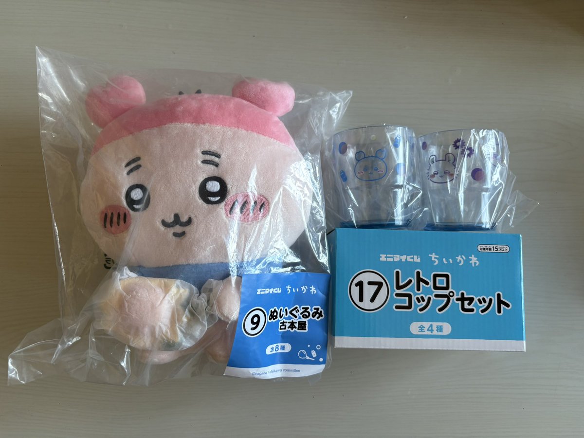 tmzrs_ym's tweet photo. 【交換】　ちいかわ エニマイくじ

譲｜ぬいぐるみ  古本屋（カニちゃん）
　　レトロコップ　モモンガ/古本屋

求｜ぬいぐるみ  うさぎ

ぬいぐるみとコップはセットでのお譲りになります。
名古屋付近手渡し交換希望です。(平日以外、場所要相談）
よろしくお願いします。 https://t.co/wIU0dBBtIA