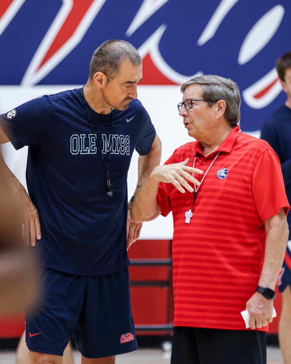 OleMissMBB's tweet photo. Welcome home Coach Aleksić 🔥 https://t.co/ydYxuVASP8