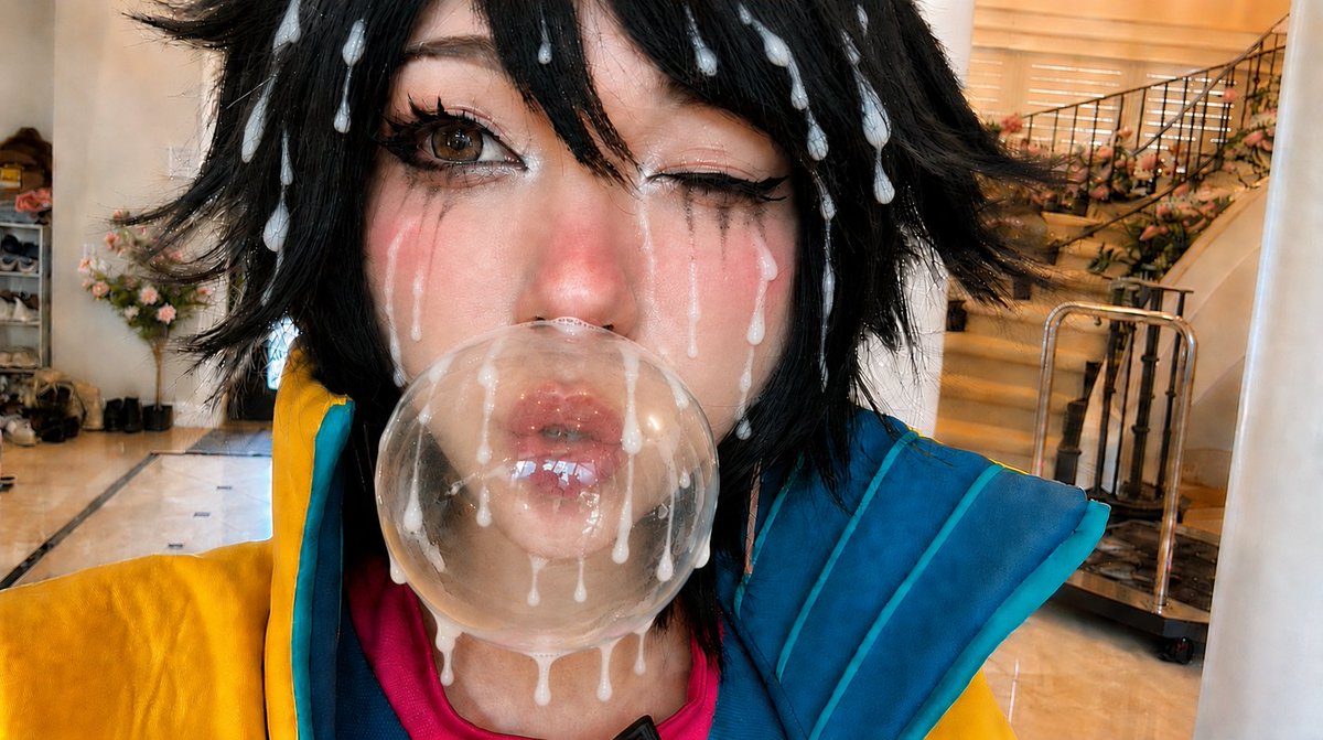woulfe8613's tweet photo. Living this new Cosplay.
#emiru https://t.co/DsLl15zlhc