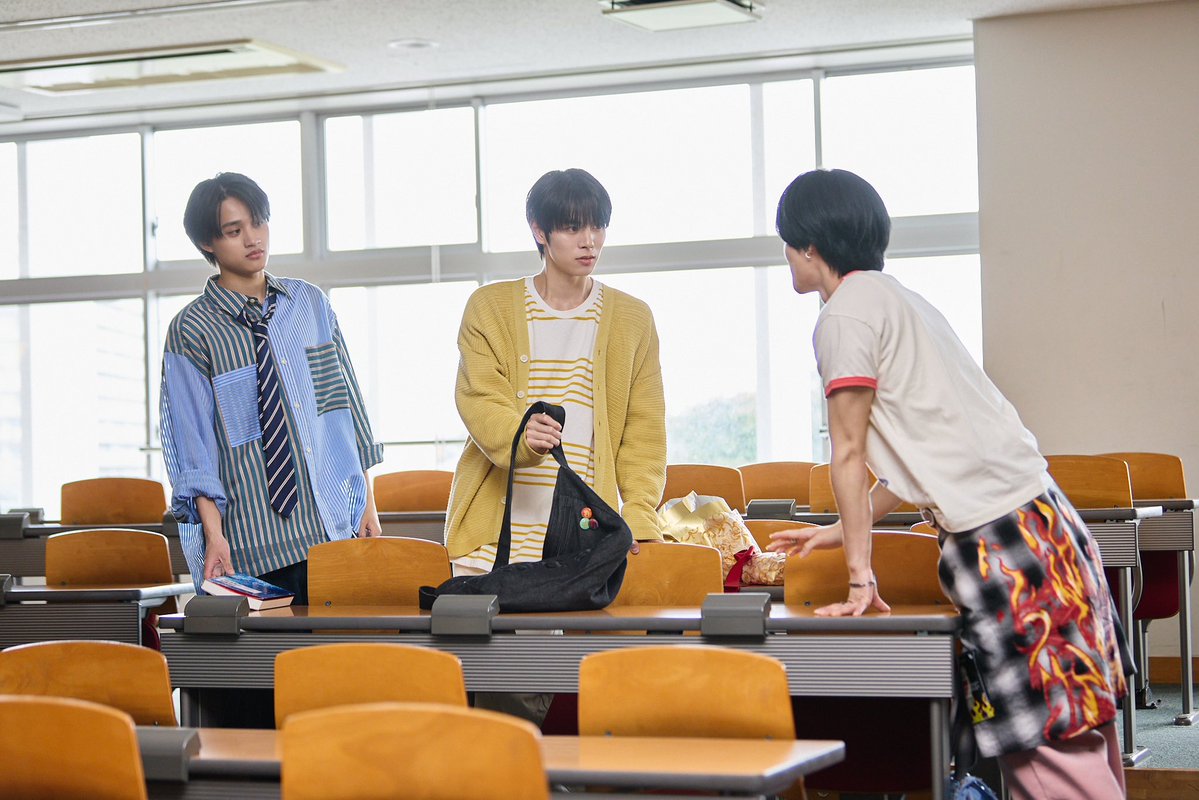 yourskyhare_mx's tweet photo. 🟰#ユアスカ 第１話あらすじ公開🌤️🟰

🎞️ 𝟖月𝟏日(土)深夜𝟐𝟓時𝟑𝟎分
📌TOKYO MX(9ch)

第１話『危険な先輩』　

＼あらすじ詳細は画像をTAP👈／

🔻HPで他の場面写真もチェック☑︎🔻
https://t.co/XwXP4I1D78

ドラマ『Your Sky ハレのち恋』
#YourSkyJP
#福田歩汰
#相原一心 https://t.co/cQdoTUeniQ