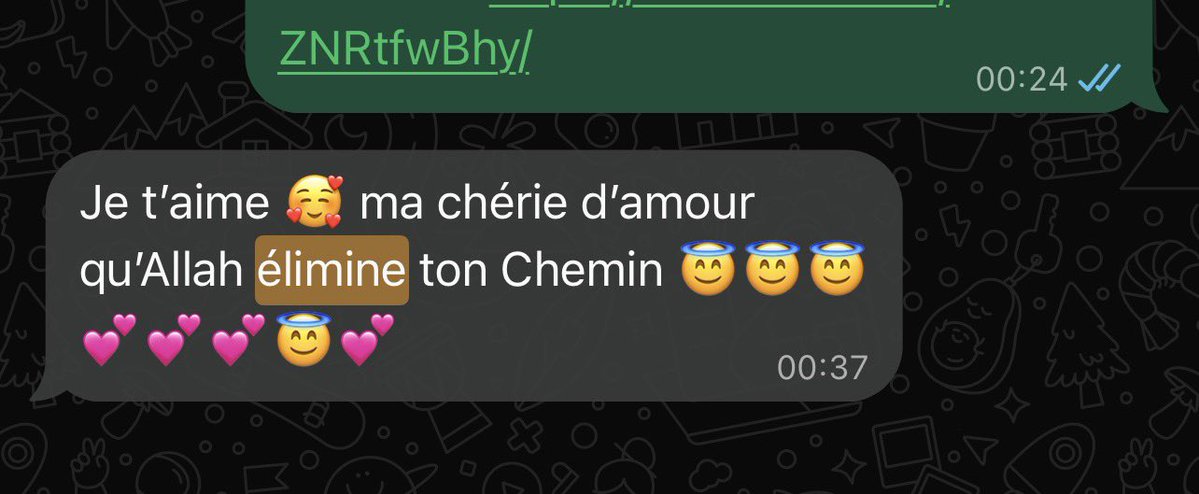 PardonEternel91's tweet photo. C’est ma mère je reconnais https://t.co/JU99TvfSmq