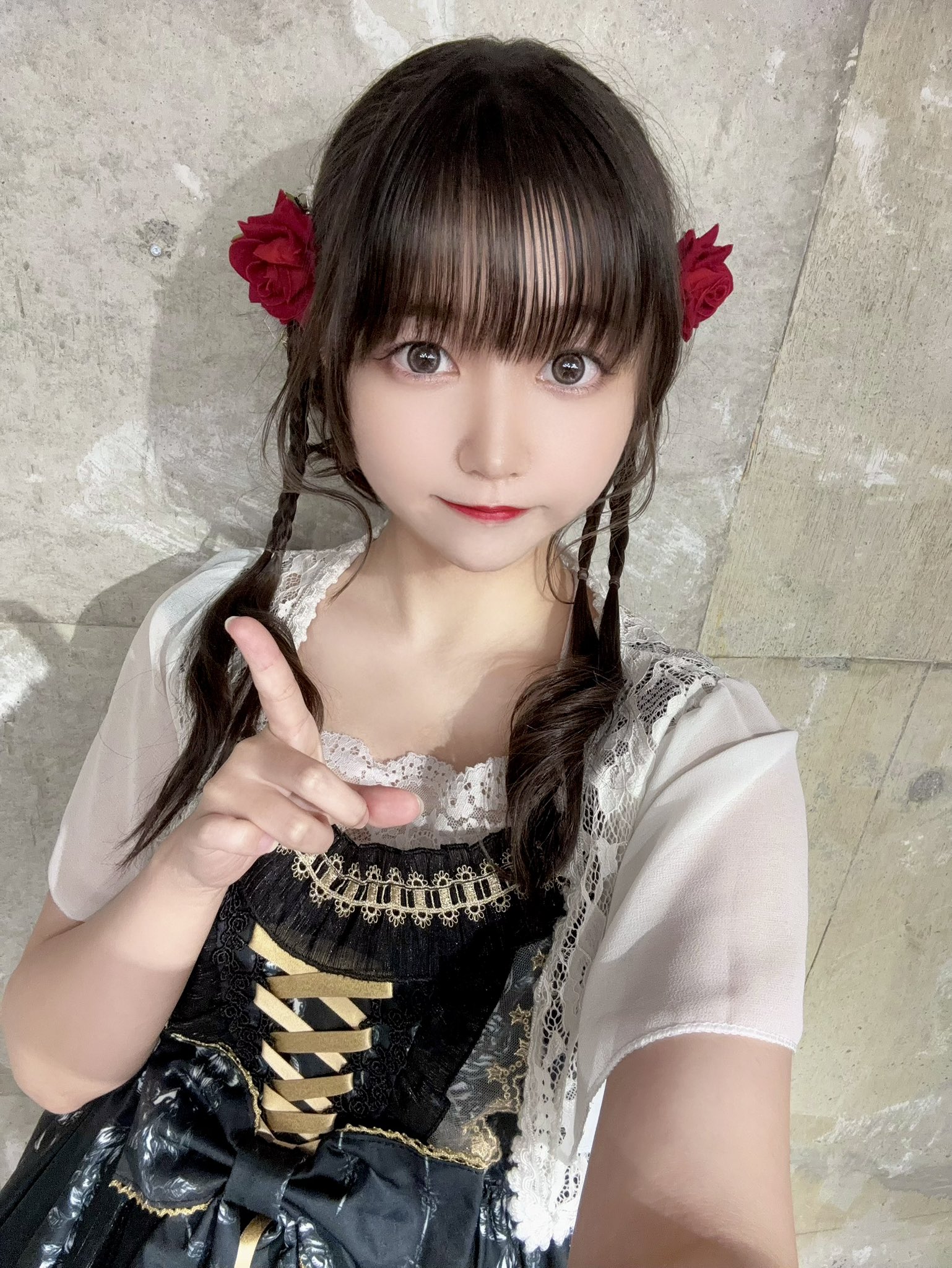咲良春花【12月13日(日)初ワンマンライブ@秋葉原COSMIC LAB】 a X