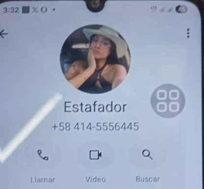 Vengador2100's tweet photo. ATENCIÓN:

Grupo de antisociales ofrecen cursos gratis de Inteligencia Artificial. A la persona que los contacta interesada en el supuesto curso le piden número de cédula, teléfono y correo.
Posteriormente hackean la cuenta de WhatsApp y ofrecen vender dólares a https://t.co/lH9RClZU6z