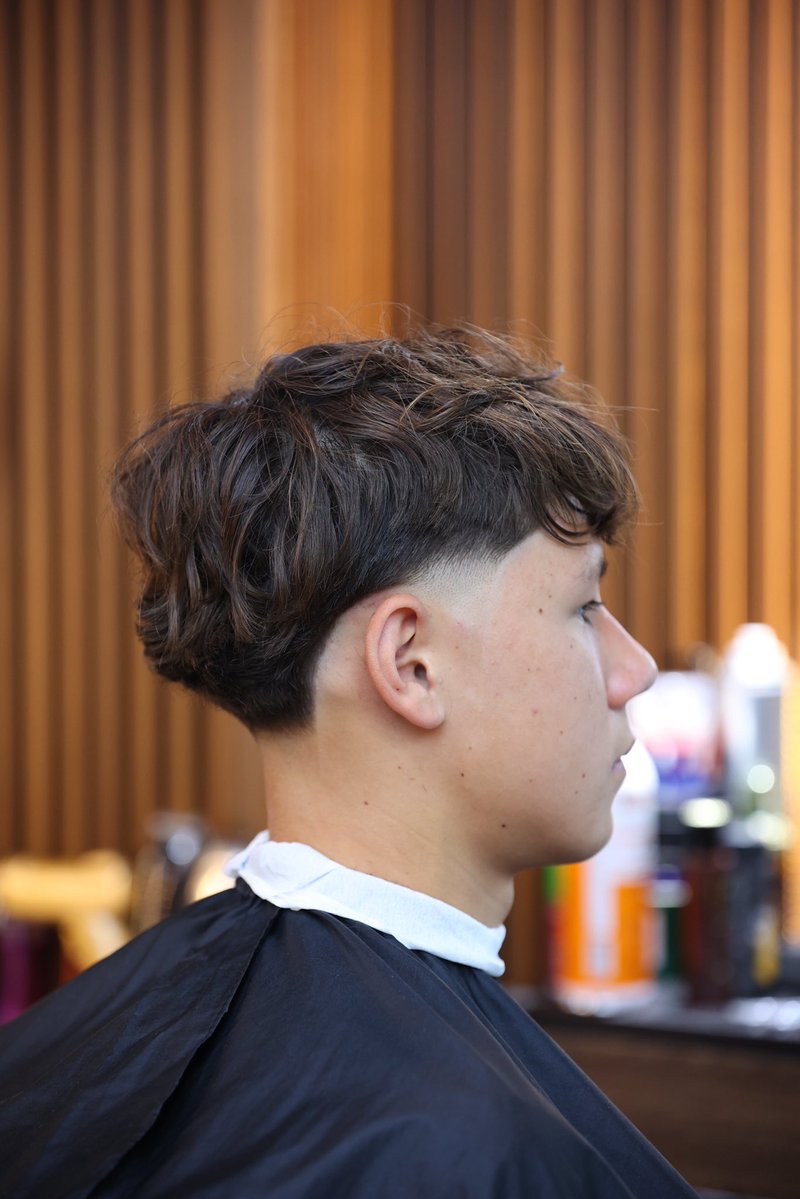 SkyBarber1__'s tweet photo. 💈💈💈 #skybarber1 https://t.co/lO0KmxP8Np
