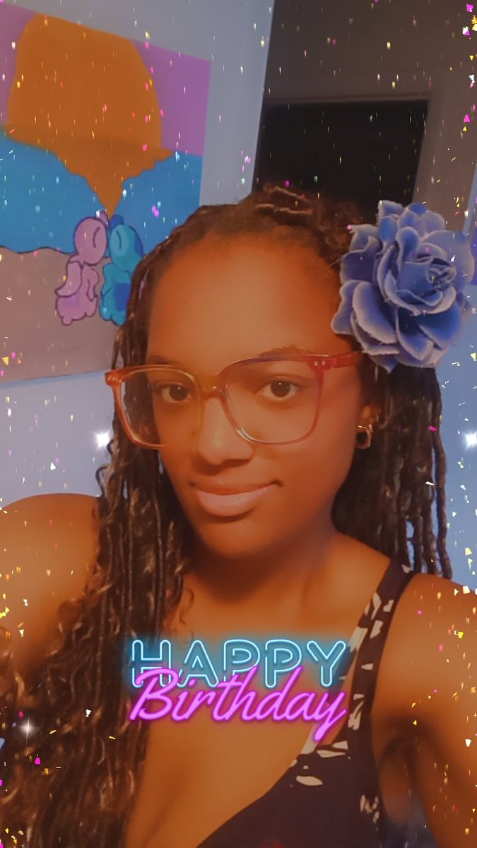 YouTubeFreak35's tweet photo. It's my Birthday! Here's to 26! 😊🥳🎉🎊🎂 #birhdaygirl #26 https://t.co/Rf8e1UBpSM