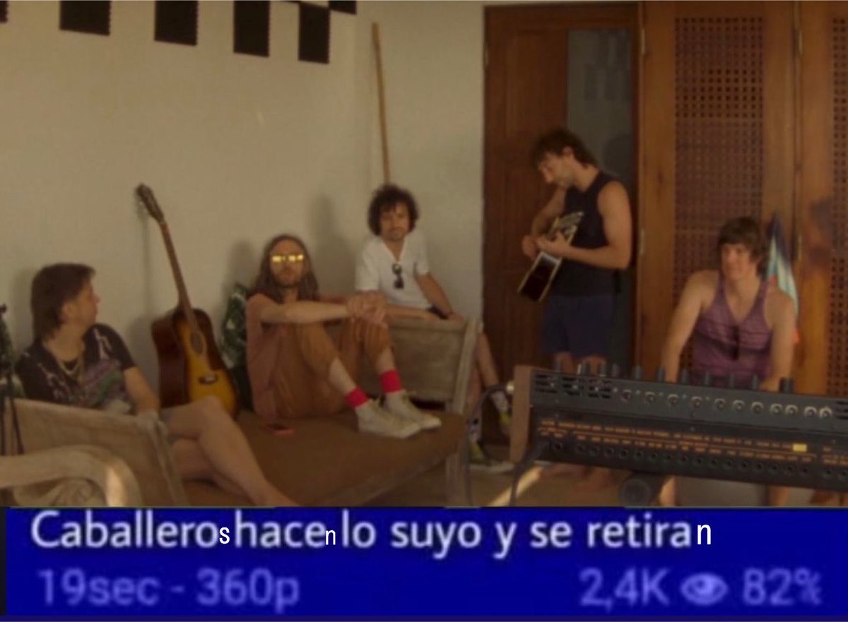dan_in_minor's tweet photo. The Strokes sacando álbumes de 40 minutos cada 6 años para luego desaparecer https://t.co/0uuSTDX5yy