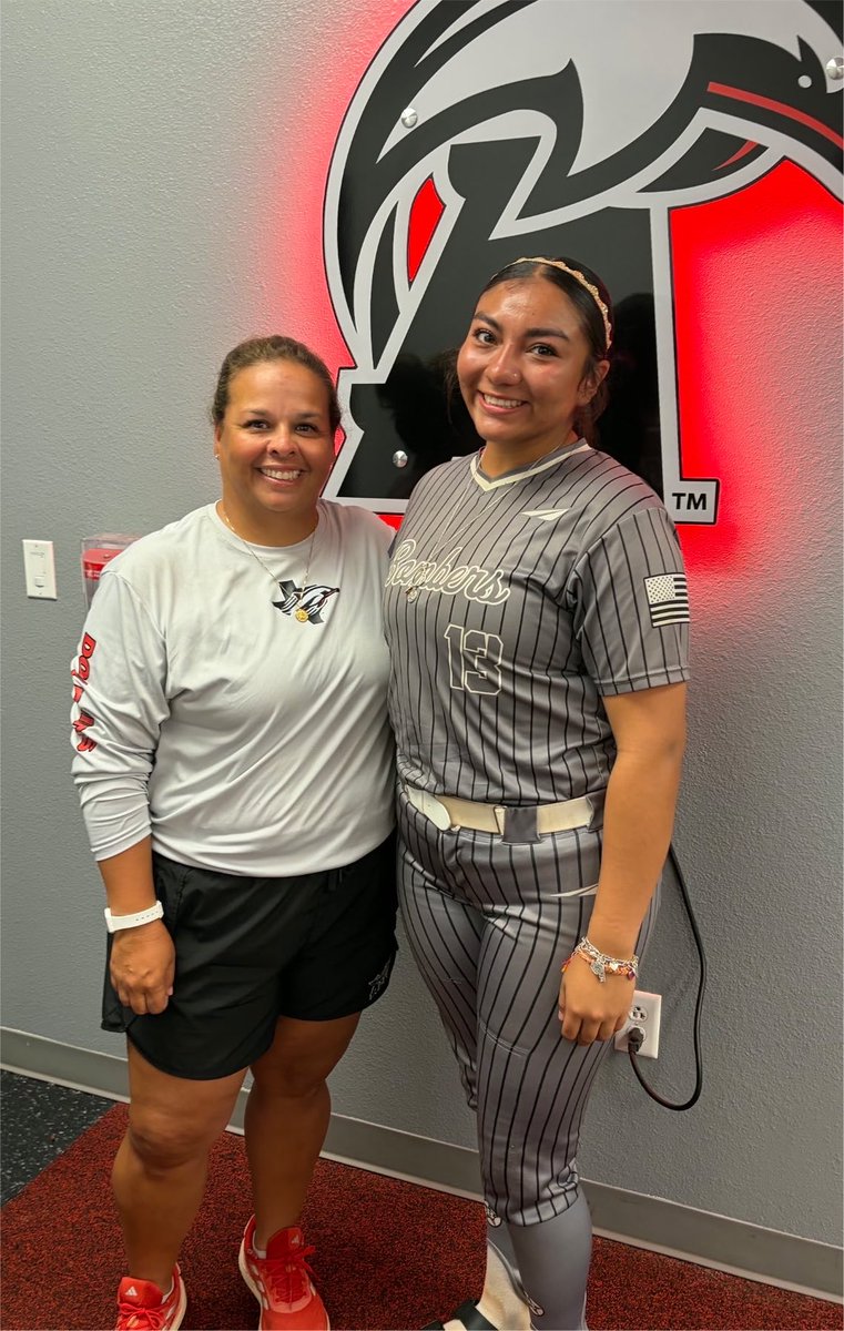 txbomberslopez's tweet photo. Our 2027s are putting in the work! 

#66 Ella Balensiefen and #13 Kylah Martinez attended camp and toured Alvin College.

Thank you to the Alvin College coaches for welcoming our players and giving them the opportunity to experience what Alvin College softball has to offer. https://t.co/KiliOTVQe2