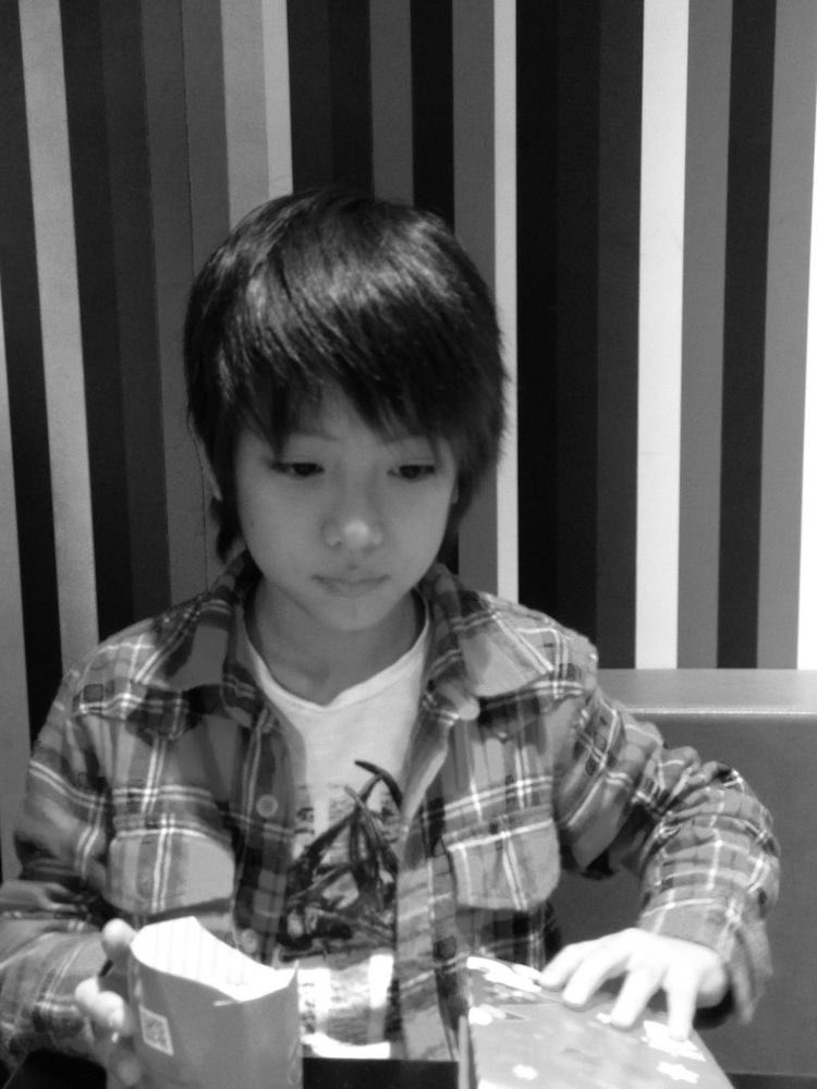 rk_r1chan_star's tweet photo. 夏休み入ってるやつ多すぎ
明日のテスト俺の代わりに受けろよ https://t.co/vQdvGAkWNq