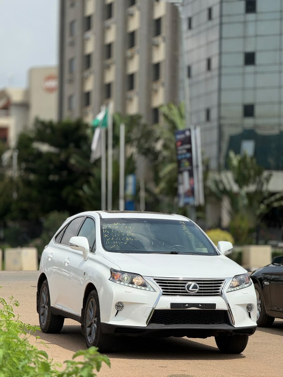 abdooljalalseze's tweet photo. EXTREMELY CLEAN 
FOREIGN USED 
LEXUS  RX350 FSPORT 2014 MODEL
FULL OPTION 
WITH ORIGINAL CUSTOMS DUTY 
AVAILABLE FOR INSPECTION 
CAR IS IN PRISTINE CONDITION 
PRICE: 28,500,000 ONLY
LOCATION: KADUNA 
NATIONWIDE DELIVERY 🇳🇬 https://t.co/NuIce4nda0