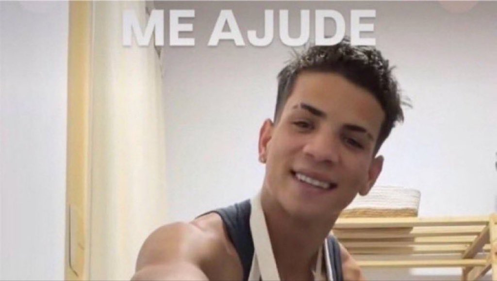 gomesglutem's tweet photo. Meu Deus o salário é só semana que vem ainda pqp https://t.co/wvYru75hb5