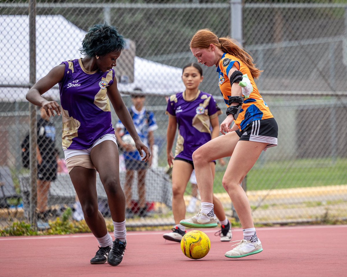 solofthecities's tweet photo. Thank you to Dan and the @SendaAthletics team for investing in real community programming through your partnership with Sol of the Cities. Your support helps young people access meaningful opportunities on the court and beyond. ⚽🤝

#SolOfTheCities #SendaAthletics https://t.co/ZGUi5nJlpq