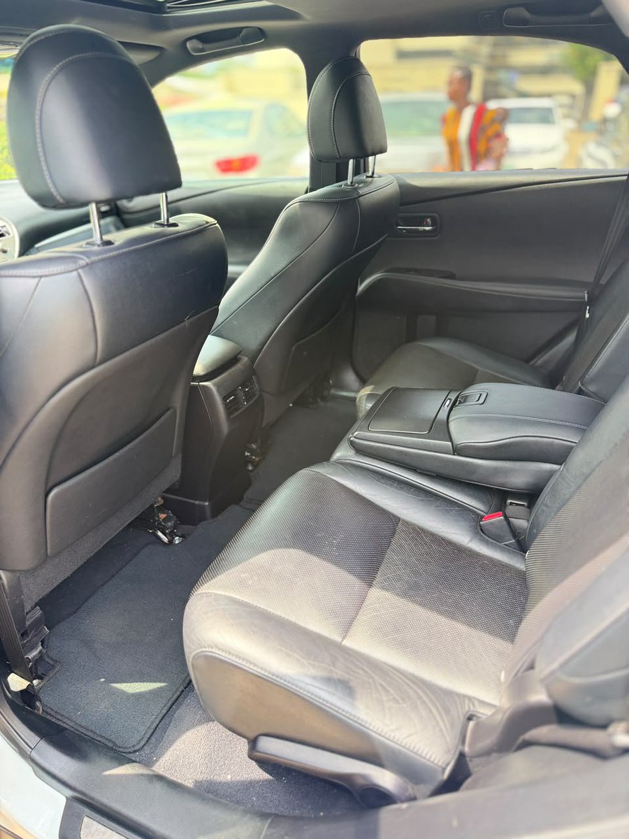 abdooljalalseze's tweet photo. EXTREMELY CLEAN 
FOREIGN USED 
LEXUS  RX350 FSPORT 2014 MODEL
FULL OPTION 
WITH ORIGINAL CUSTOMS DUTY 
AVAILABLE FOR INSPECTION 
CAR IS IN PRISTINE CONDITION 
PRICE: 28,500,000 ONLY
LOCATION: KADUNA 
NATIONWIDE DELIVERY 🇳🇬 https://t.co/NuIce4nda0
