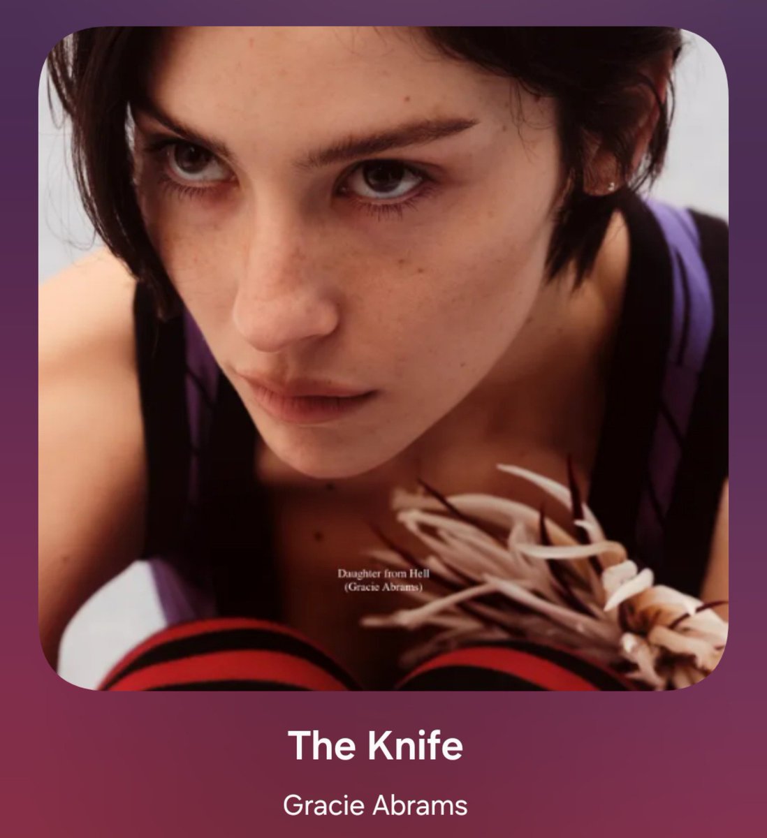 itboyinwar's tweet photo. someone please make a phobtin or 2jane (im not sure about their ship name) edit with this song https://t.co/tkJfiOmONK