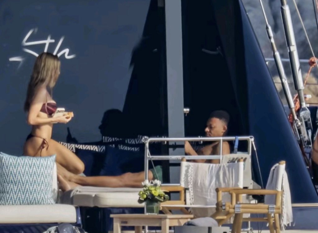 OfficialBFresh's tweet photo. Kylian Mbappé and Ester Expósito spotted together in Porto Cervo, Italy. 🇮🇹✨ https://t.co/4zaext51pV