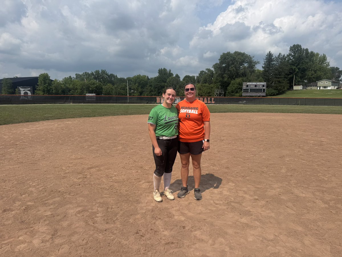 cameron_eckroad's tweet photo. Always love being at Heidelberg! Thank you to Coach Briggs, Coach Shelby and all of the players for an amazing day, hope to be back soon! 

@coachmaribriggs @shelbymiller198 @HUsoftball https://t.co/66YsPguNkC