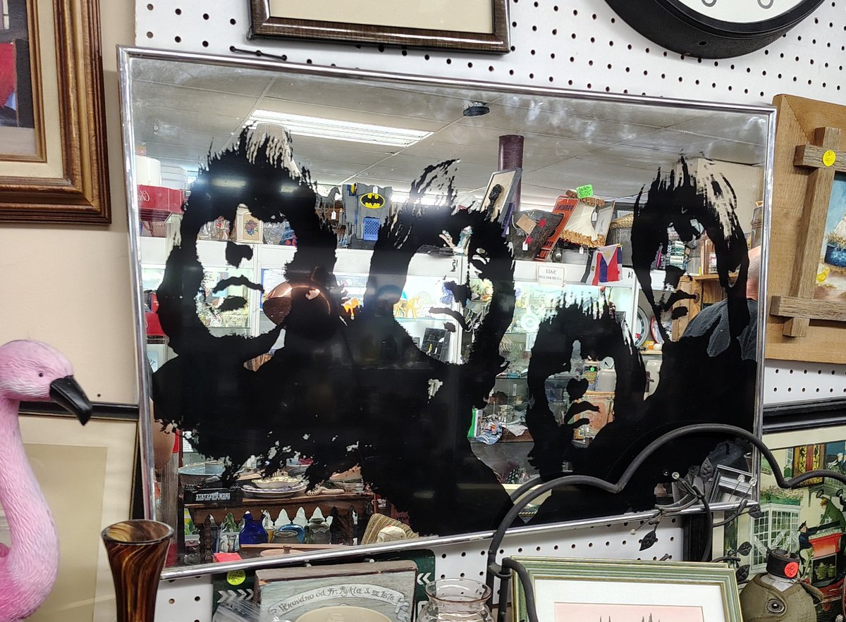 blewjway's tweet photo. some cool Beatles stuff from an antique store :0 I loved the rubber soul mirror https://t.co/oI4eXKIBos