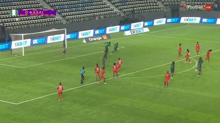 NigeriaCycle's tweet photo. Two Malawian sisters scored brilliant goals as Malawi beat Nigeria’s Super Falcons.
What went wrong?  

#WomenFootball #Nigeriacycle https://t.co/E4oBJHlFYB