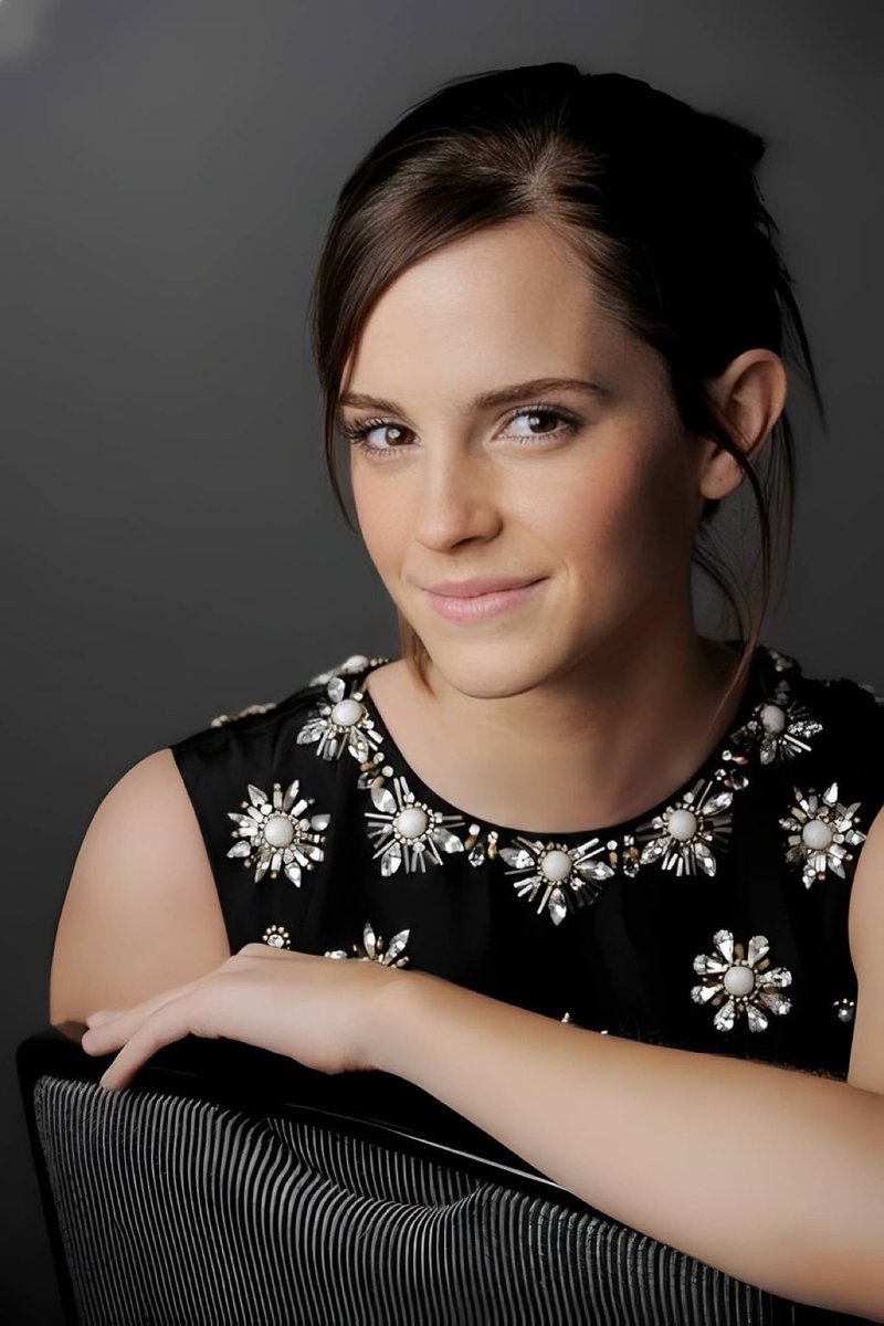 Emma Watson tweet media