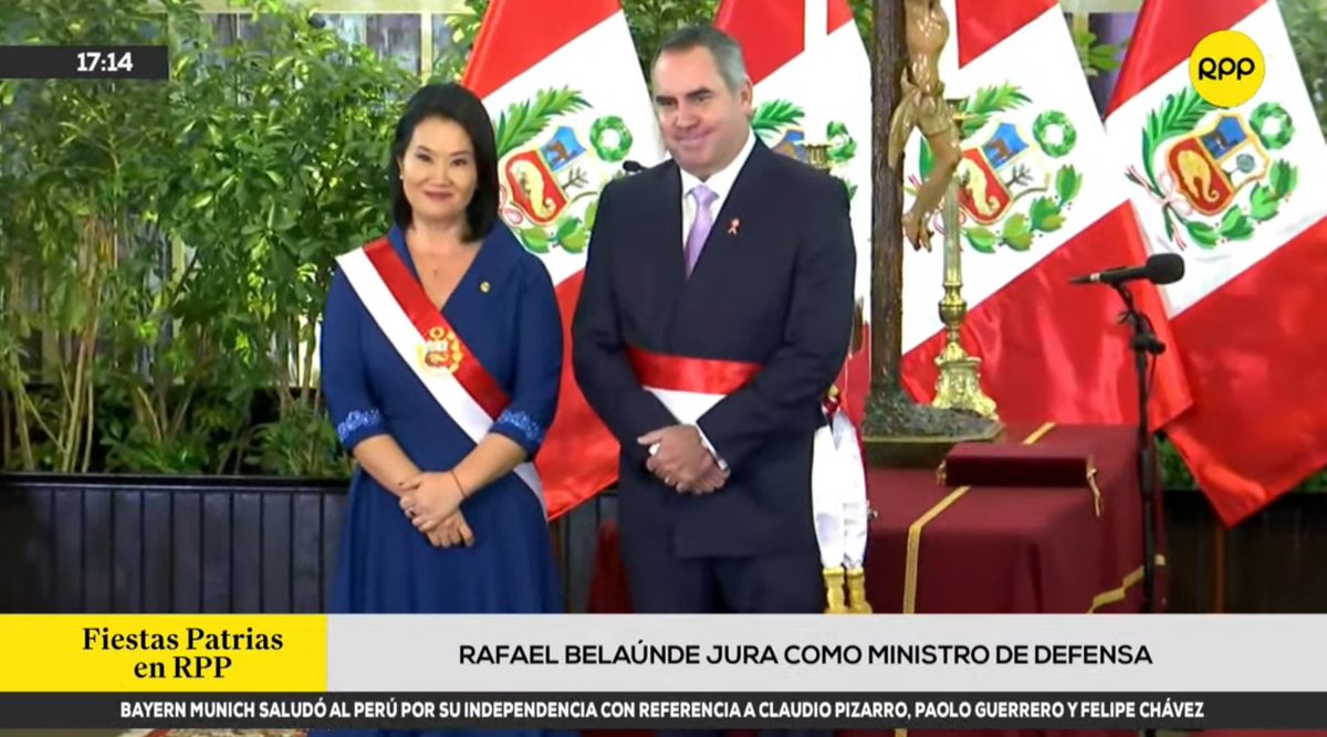 RPPNoticias's tweet photo. 🔴 EN VIVO | Keiko Fujimori tomó juramento a Rafael Belaúnde como ministro de Defensa 
👉https://t.co/cB1yj9MBiy

#FiestasPatriasXRPP https://t.co/pS3asFsPEU