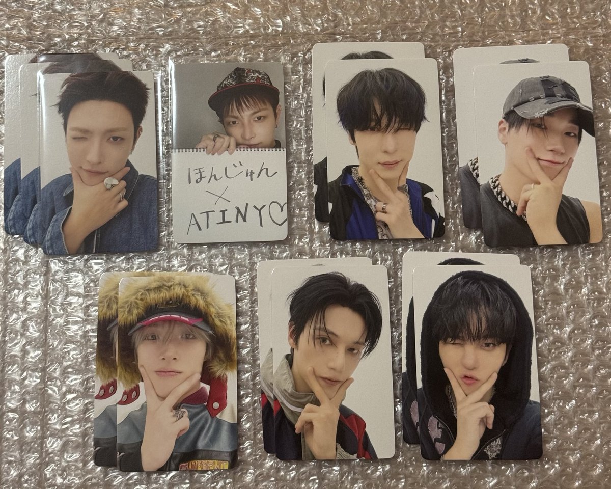may__atiny's tweet photo. ATEEZ トレカ 交換 BAD Japanese ver.
特典 トレカ 交換

【譲】FC特典
ホンジュン、ユノ、サン、ミンギ、ウヨン、ジョンホ

【求】FC特典（スケッチブック持っているver.）＞他店舗特典
ソンファ、ヨサン

8/6のペンミ手渡し交換希望
条件あう方いればリプかDMいただけると幸いです🙇‍♀️ https://t.co/Rwsa2SVHjf