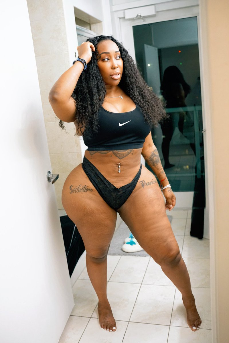 Missthicc99's tweet photo. https://t.co/oRTtoIbpRp