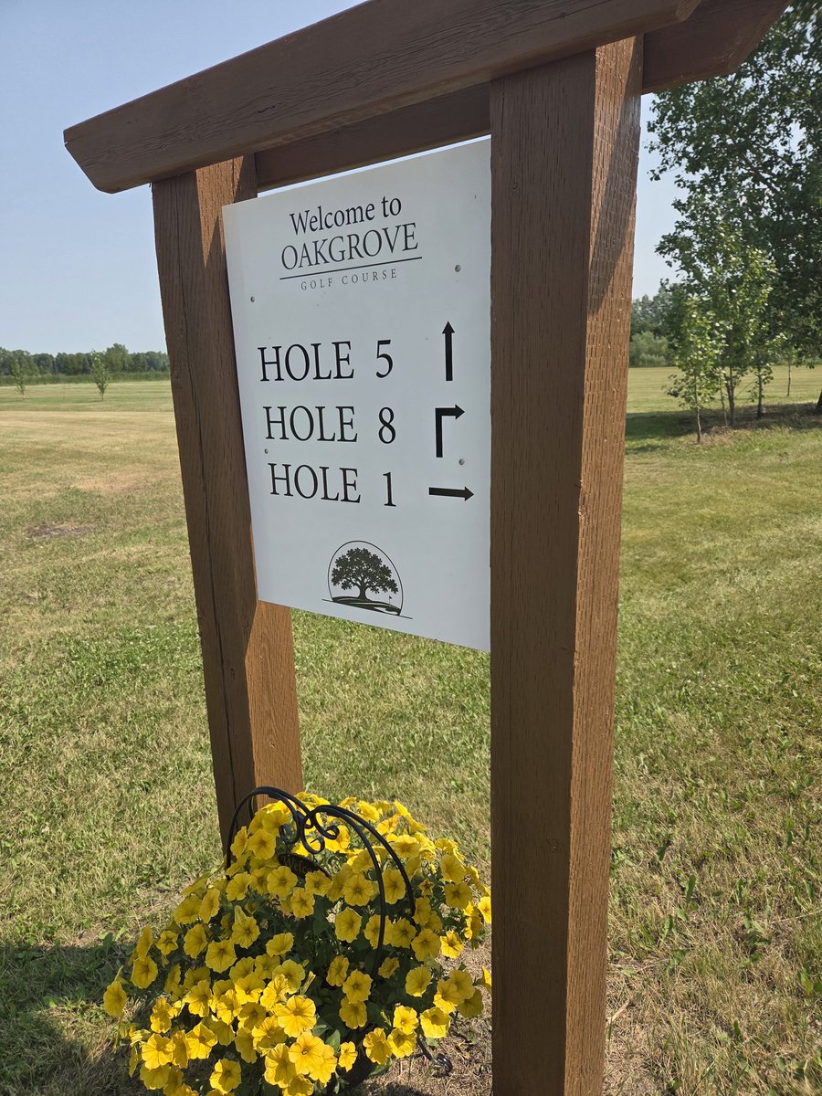 SuperPiperTBay's tweet photo. Oak Grove GC (Prairie Oaks/Shamrock) is #135 on the #golfMB #golftour Definitely in need of some love with new ownership up for the challenge! https://t.co/ZHhDEIT1M1