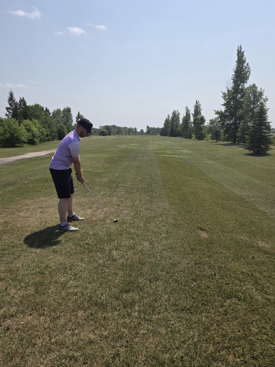 SuperPiperTBay's tweet photo. Oak Grove GC (Prairie Oaks/Shamrock) is #135 on the #golfMB #golftour Definitely in need of some love with new ownership up for the challenge! https://t.co/ZHhDEIT1M1