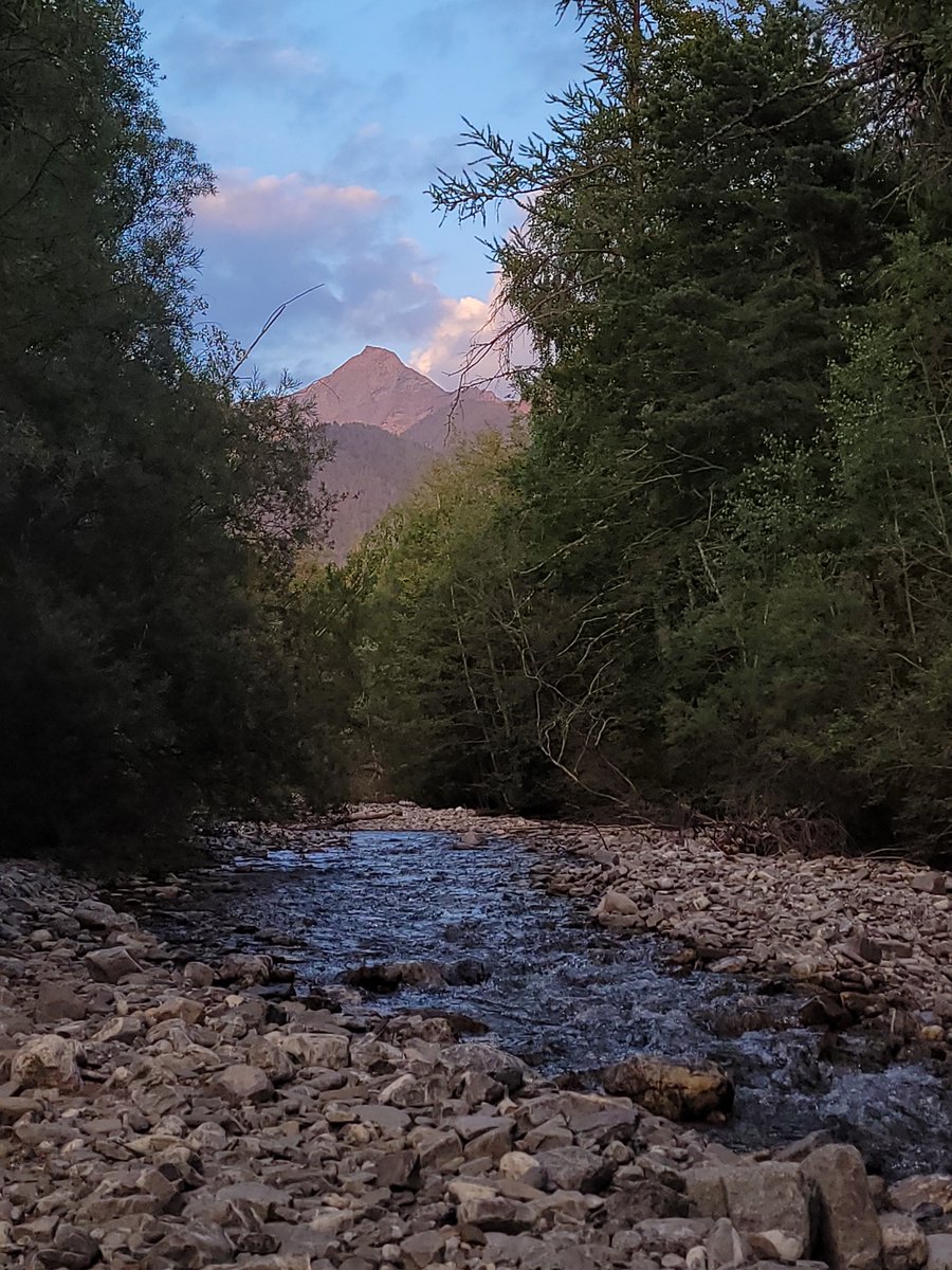 akhy_Fraba's tweet photo. Petite balade montagneuse avec madame cette semaine. 

Al hamdulilah. https://t.co/MyInRZoadI